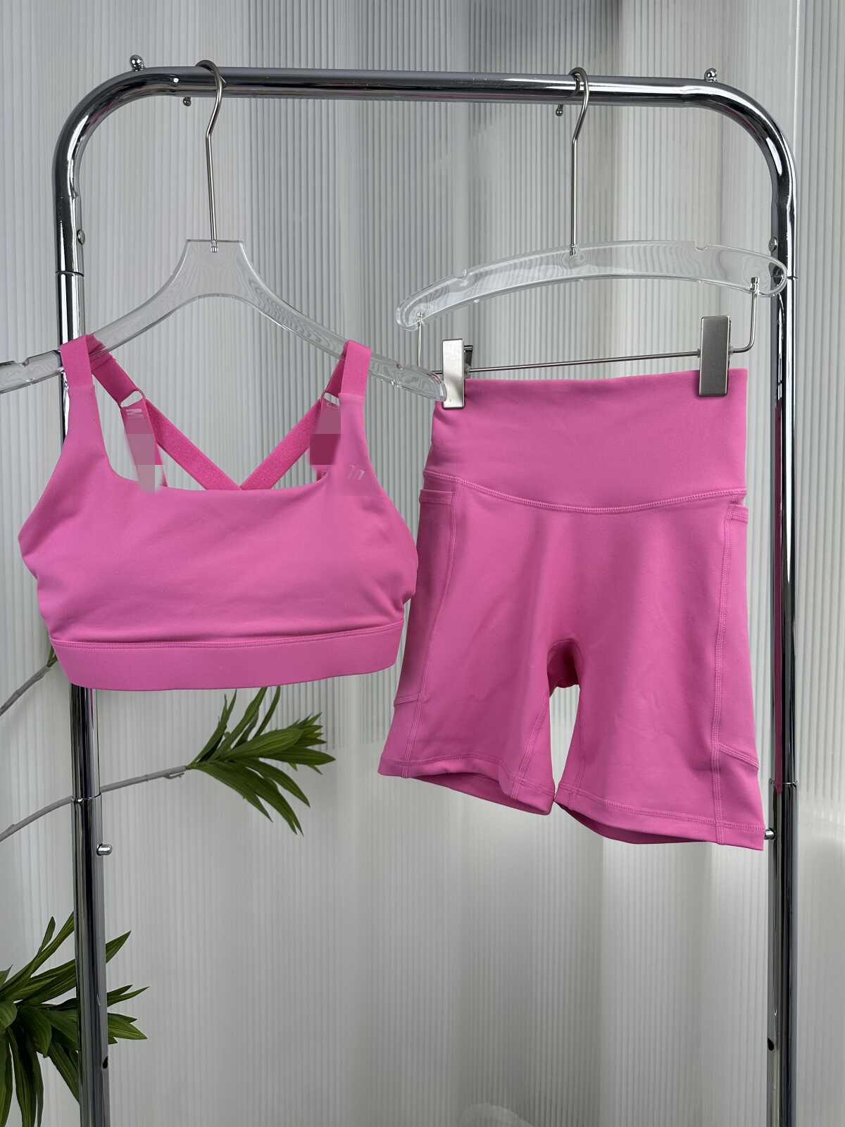 澳洲单 纯元单 粉色运动健身瑜伽内衣短裤套装代700+