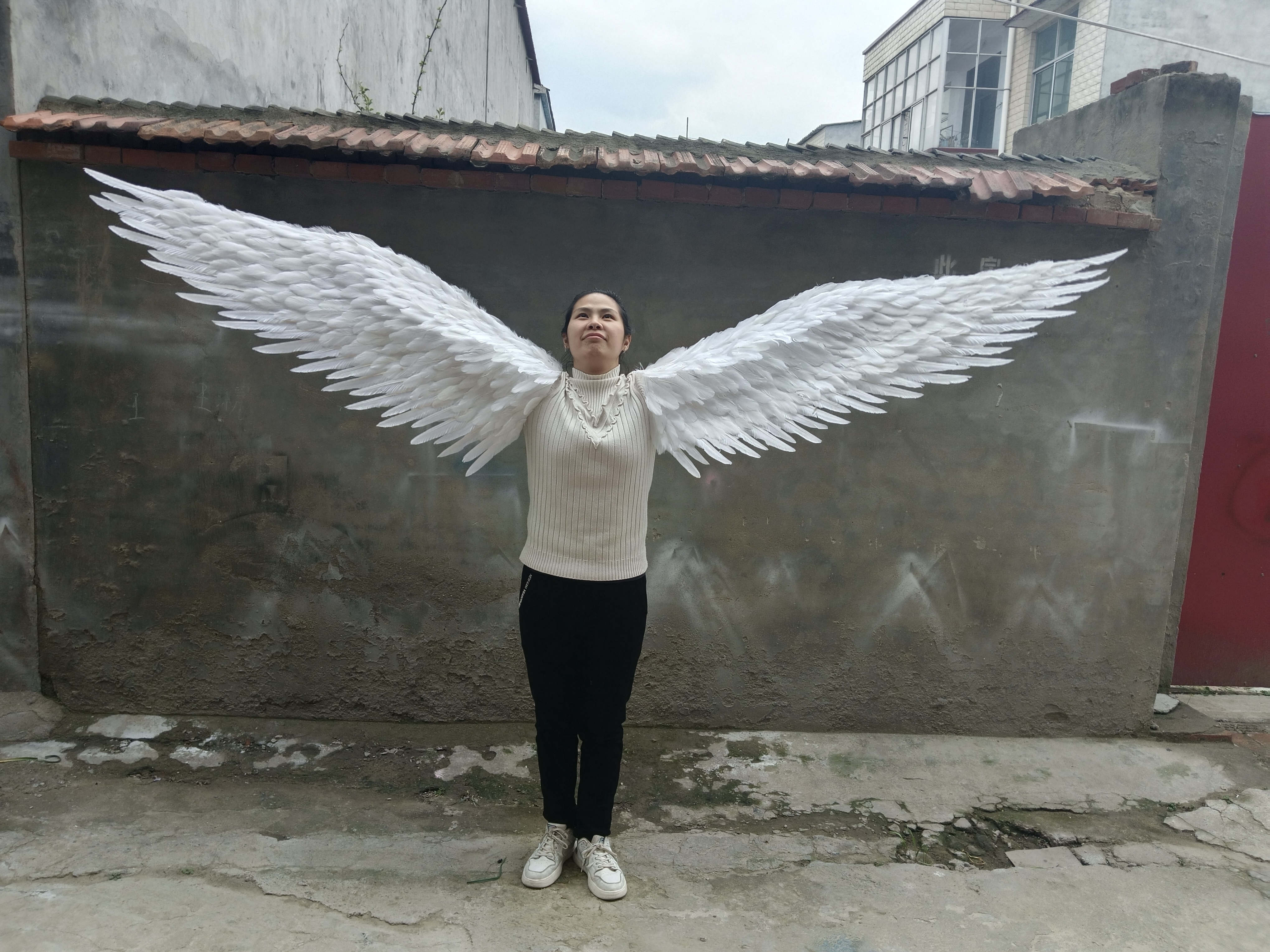 天使之翼舞蹈活动大型演出走秀写真套胳膊上白色羽毛翅膀舞台道具