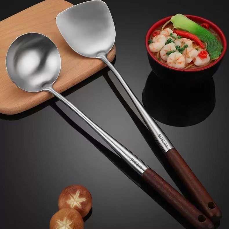 304不锈钢炒勺厨师专用炒菜勺子家用加厚锅铲套装木柄把汤勺锅勺