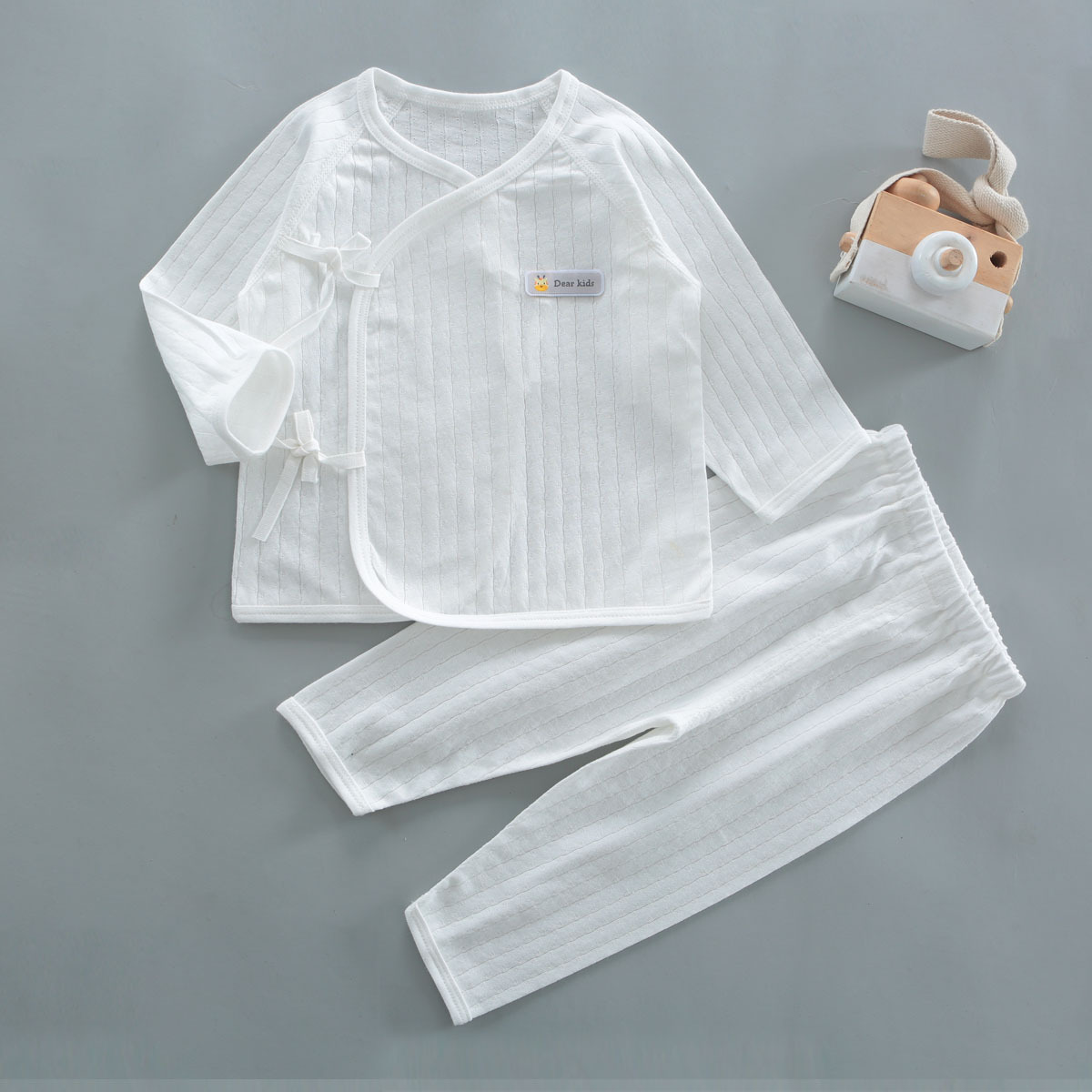 新生幼儿衣服夏季薄款纯棉内衣婴儿系带分体套装0-3-6个月和尚服