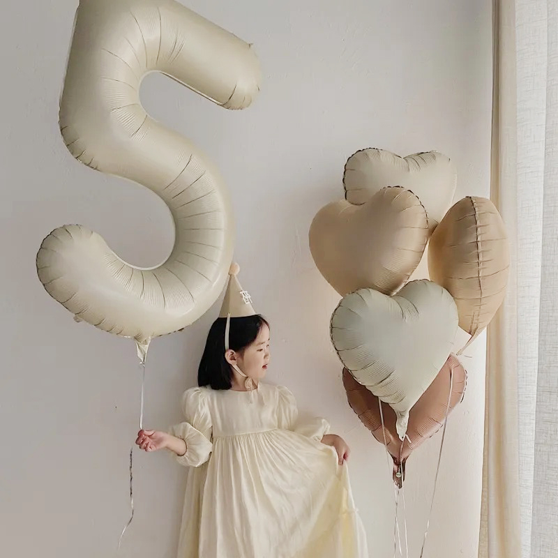 40寸奶油色生日数字铝膜气球男女孩儿童ins拍照派对装饰场景布置