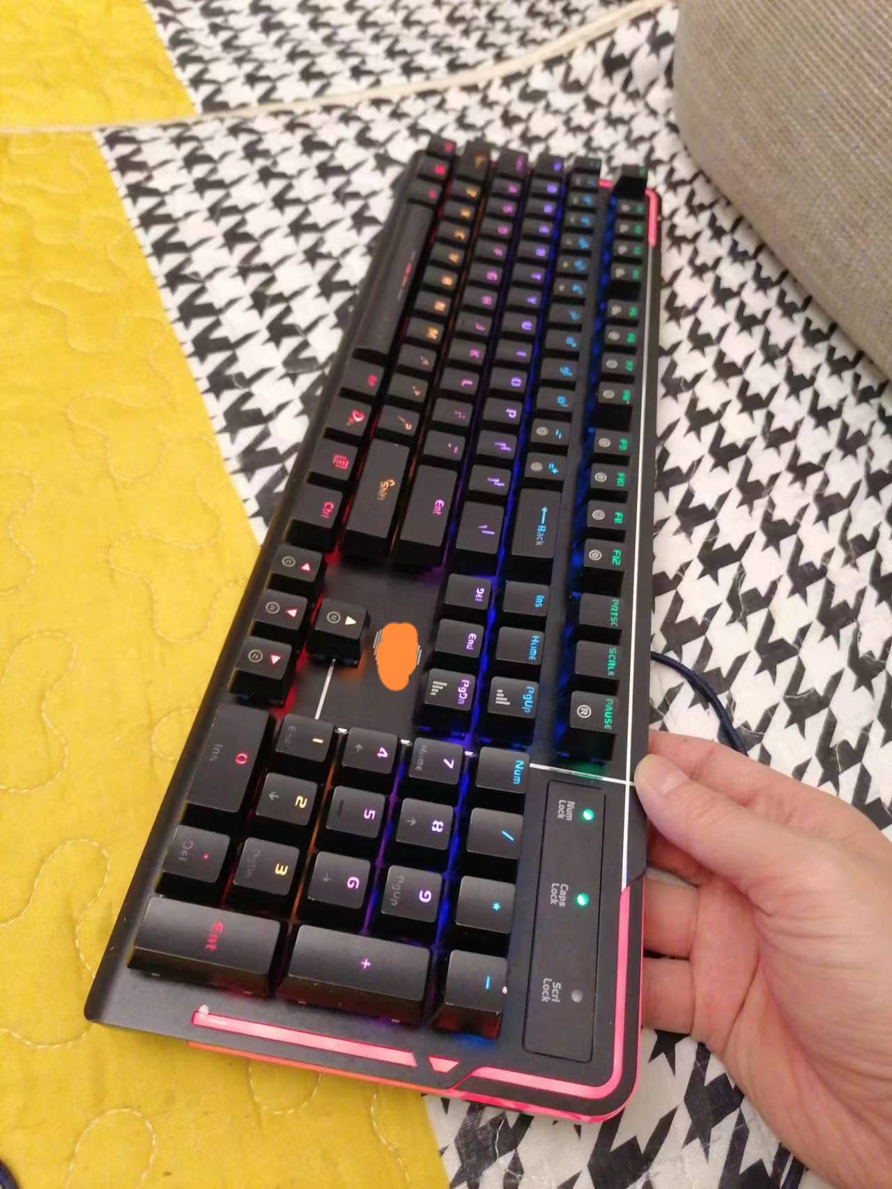 达尔优CK550RGB机械键盘网吧游戏电脑有线红外插拔轴青轴防水清仓