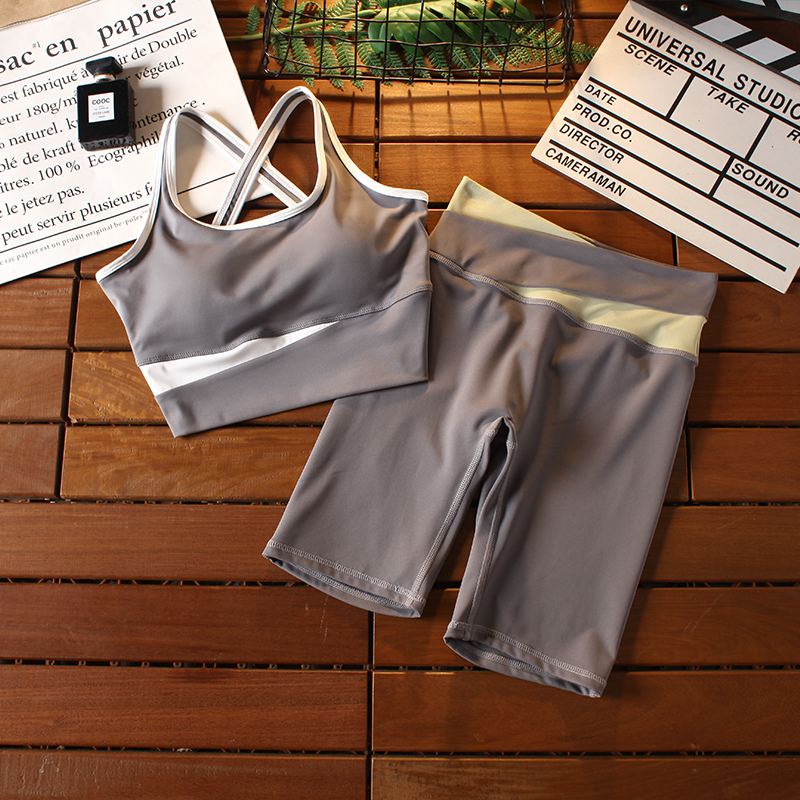 文胸运动套装女夏季防震美背紧身弹力裤跑步训练健身瑜伽服连胸垫